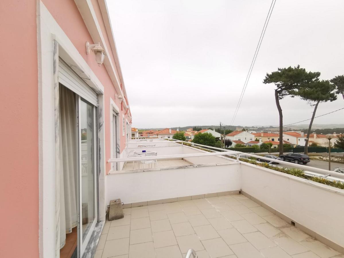 Residencial O Ninho Do Pinhal Hotell Bombardeira Eksteriør bilde